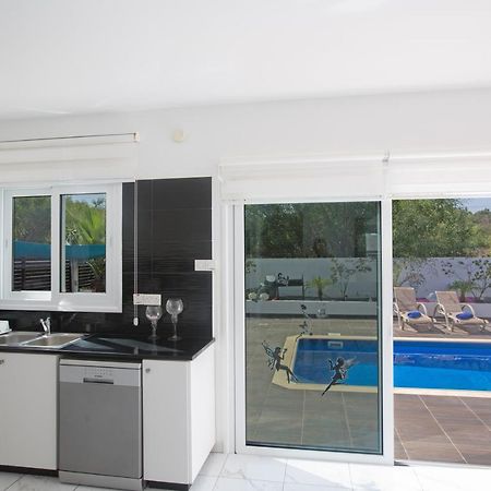 Broadway Villas Protaras Exterior foto