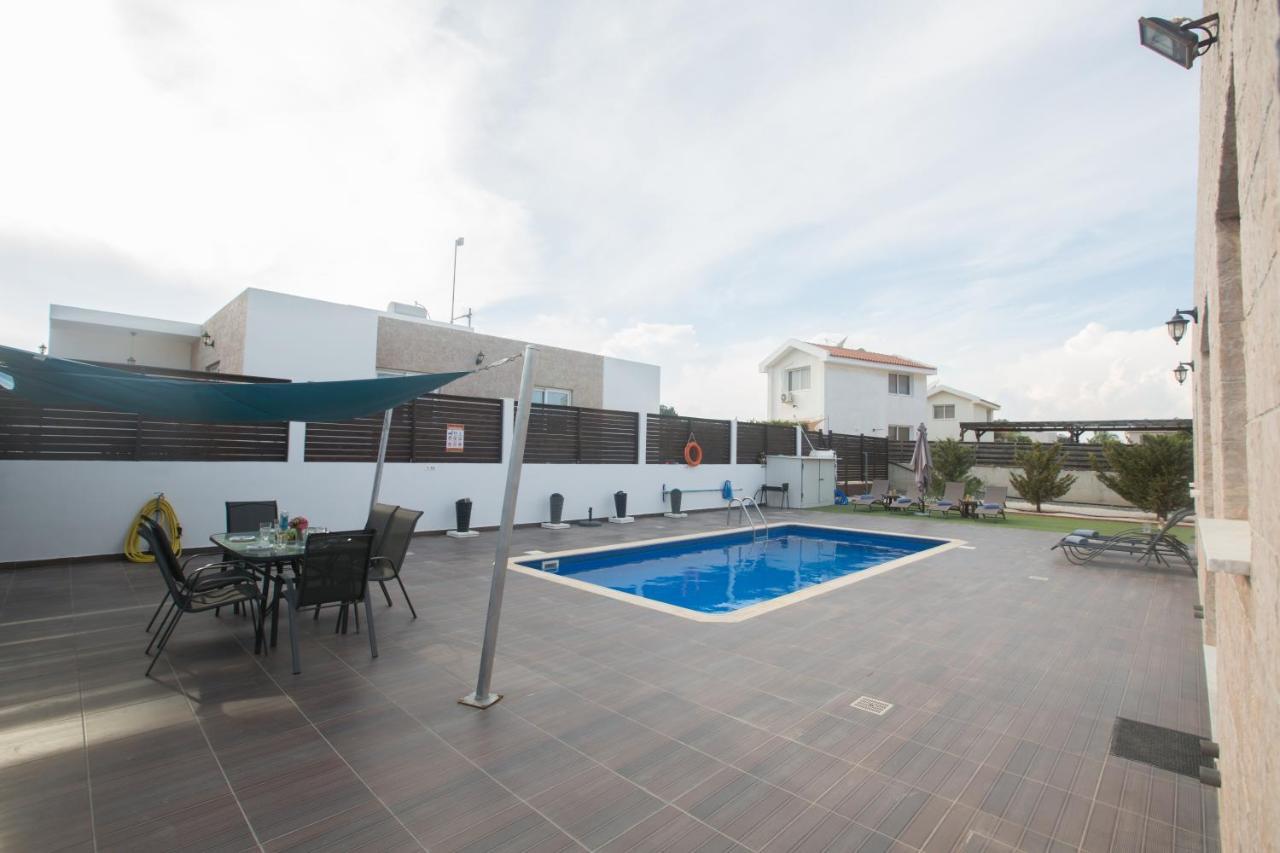 Broadway Villas Protaras Exterior foto