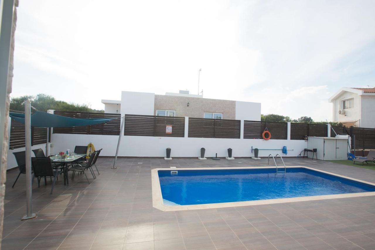 Broadway Villas Protaras Exterior foto